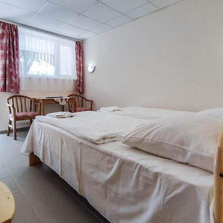 Thermal Motel Кишкунмайша Экстерьер фото